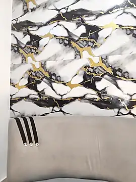 Hiroshi Shen online show from 12.18.25