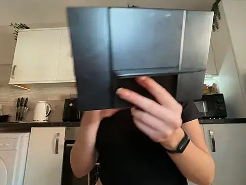 FrancescaXO online show from 03.11.26