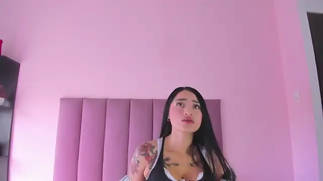 violet myerrs online show from 09.09.25