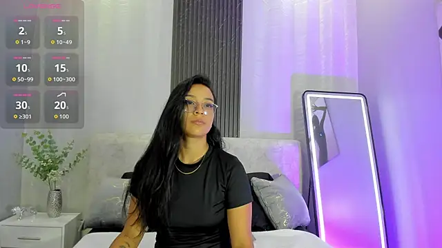 zoe martins  online show from 07.23.26