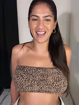 Snapshot of chicachocolate01 chatting on 03.17.26 chicachocolate01 online show from 03.17.26