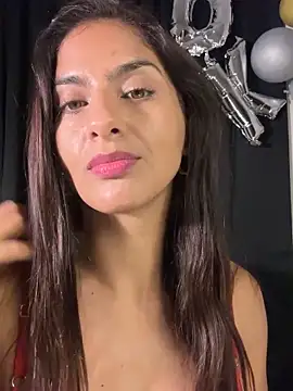 Snapshot of chicachocolate01 chatting on 04.09.26 chicachocolate01 online show from 04.09.26