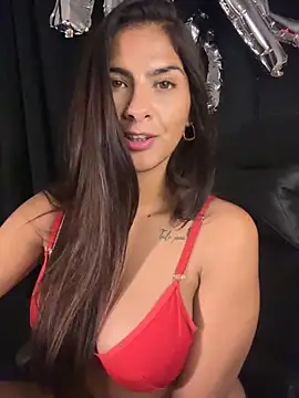 Snapshot of chicachocolate01 chatting on 04.12.26 chicachocolate01 online show from 04.12.26