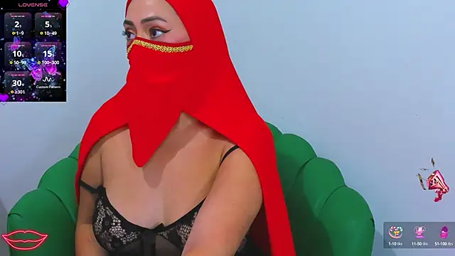 Aisha Malek online show from 10.11.25