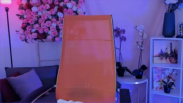 Snapshot of AuroraWrenfield chatting on 02.23.26 AuroraWrenfield online show from 02.23.26