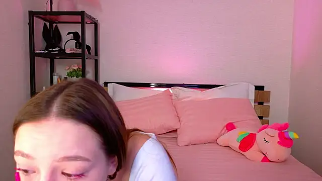 Snapshot of daddy_digger chatting on 11.18.25 daddy digger online show from 11.18.25