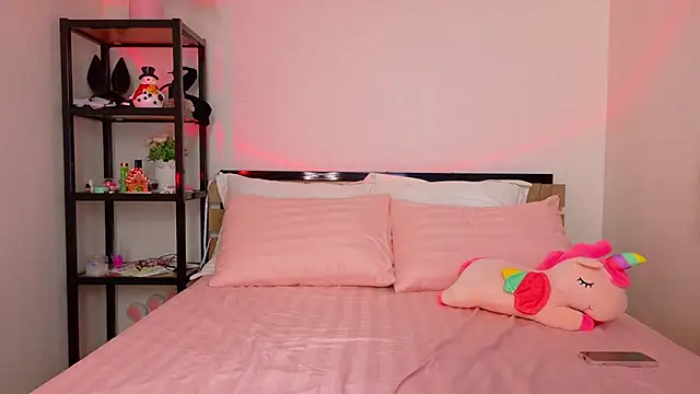 Snapshot of daddy_digger chatting on 12.18.25 daddy digger online show from 12.18.25