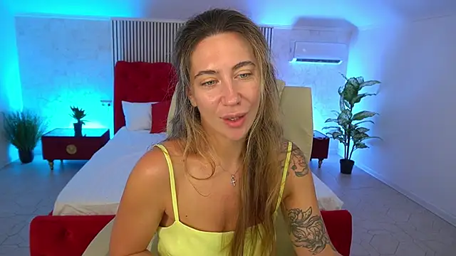 Snapshot of KateShanny chatting on 07.02.26 KateShanny online show from 07.02.26