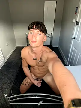 naughtyboy0124 online show from 10.09.25