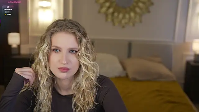 Scarlett Sweet054 online show from 03.31.26