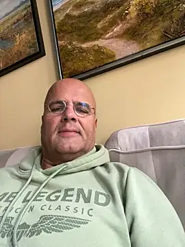 Renebisex online show from 10.25.25