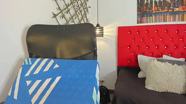 carolinacrus01 online show from 10.21.25