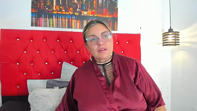 carolinacrus01 online show from 02.12.26