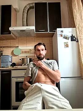 Snapshot of maikll989 chatting on 04.12.26 maikll989 online show from 04.12.26