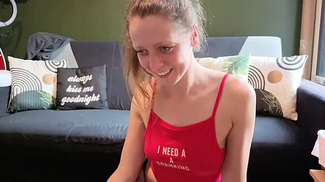 Eveline Beauty Kitty online show from 09.28.25