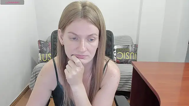 Alisha Skyes online show from 07.04.26