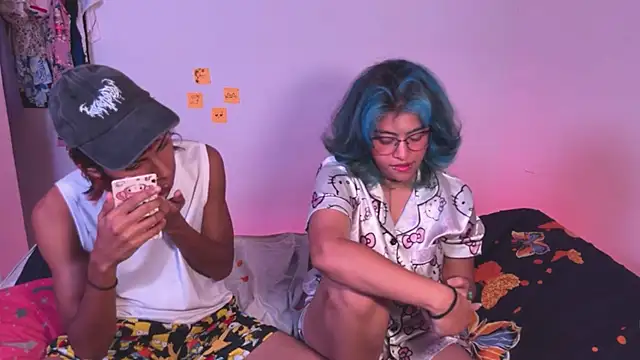 Snapshot of Andrewpetrikov_ chatting on 09.15.25 Andrewpetrikov online show from 09.15.25