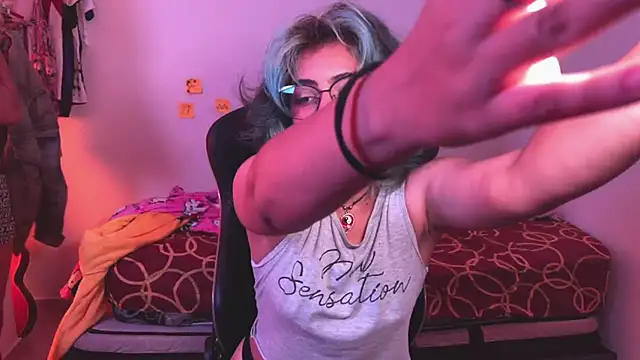 Snapshot of Andrewpetrikov_ chatting on 09.29.25 Andrewpetrikov online show from 09.29.25