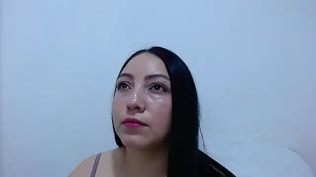 Snapshot of carolina_zabala_19 chatting on 07.26.26 carolina zabala 19 online show from 07.26.26