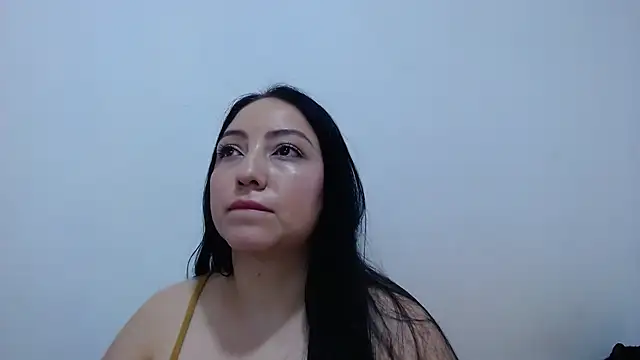 Snapshot of carolina_zabala_19 chatting on 07.27.26 carolina zabala 19 online show from 07.27.26