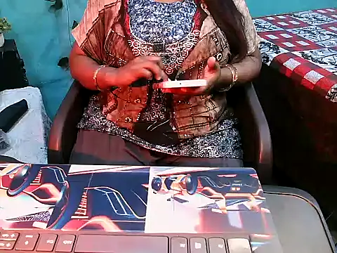 Snapshot of PREETI_BABY chatting on 04.22.26 PREETI BABY online show from 04.22.26