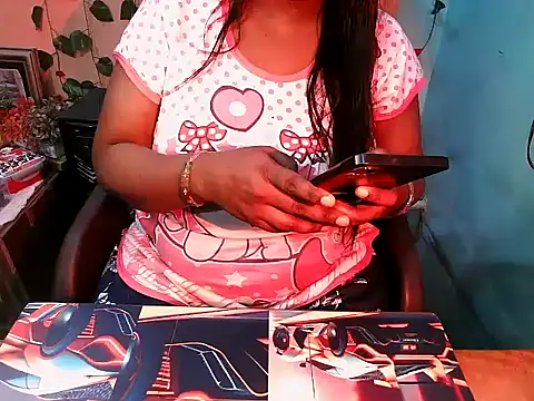 Snapshot of PREETI_BABY chatting on 04.29.26 PREETI BABY online show from 04.29.26