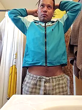 Snapshot of uratre chatting on 02.02.26 uratre online show from 02.02.26