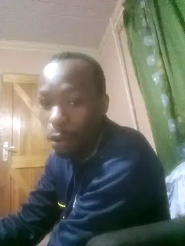 Snapshot of KingBonga chatting on 09.16.25 KingBonga online show from 09.16.25
