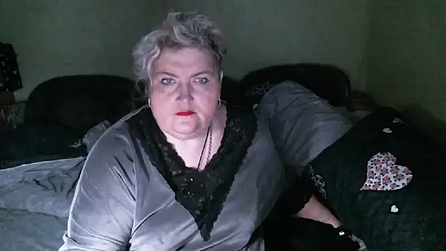 Lana555 online show from 10.25.25