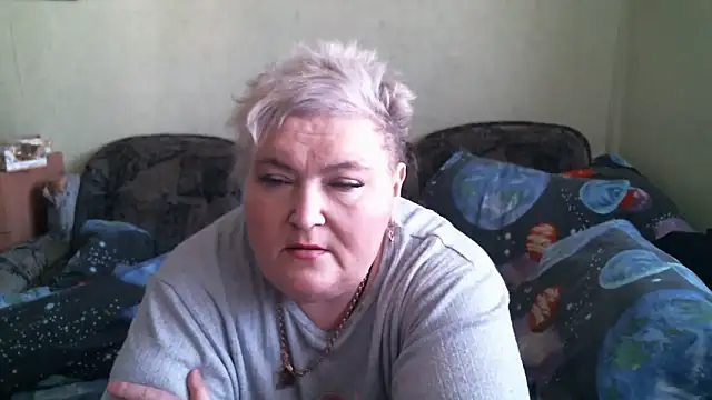 Snapshot of Lana555 chatting on 04.20.26 Lana555 online show from 04.20.26