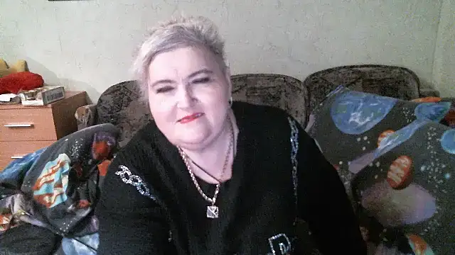 Snapshot of Lana555 chatting on 04.21.26 Lana555 online show from 04.21.26