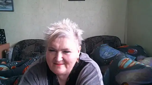 Snapshot of Lana555 chatting on 04.29.26 Lana555 online show from 04.29.26