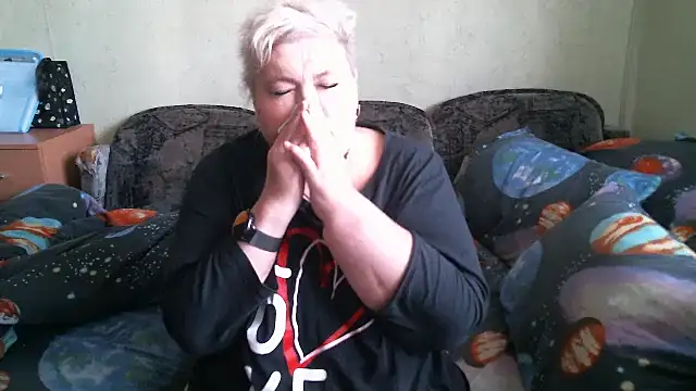 Snapshot of Lana555 chatting on 04.30.26 Lana555 online show from 04.30.26