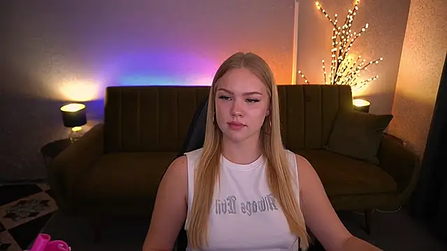 CelesteNoir online show from 09.10.25