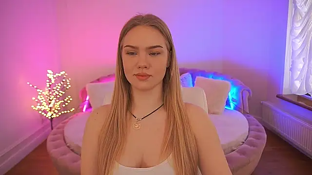 Snapshot of CelesteNoir chatting on 03.02.26 CelesteNoir online show from 03.02.26