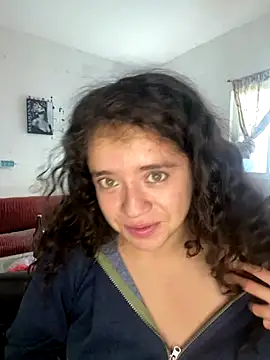 Snapshot of Lucy_YupiSweet chatting on 11.08.25 Lucy YupiSweet online show from 11.08.25