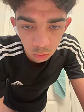 Snapshot of Ryan_12xX chatting on 03.10.26 Ryan 12xX online show from 03.10.26