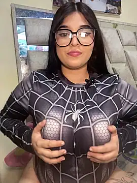 Snapshot of Vliacoooper2 chatting on 04.16.26 Vliacoooper2 online show from 04.16.26