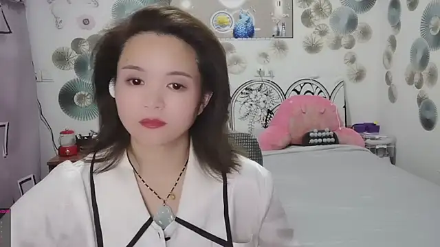 Snapshot of minmin1230 chatting on 09.23.25 minmin1230 online show from 09.23.25