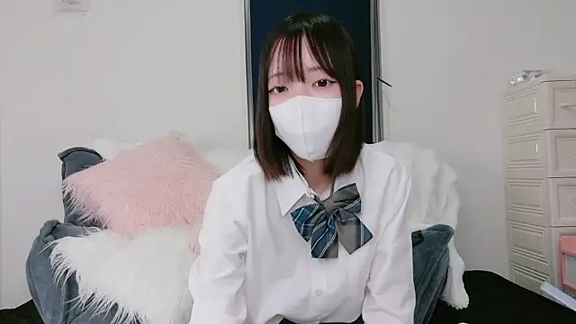 Snapshot of Azusa_128 chatting on 10.23.25 Azusa 128 online show from 10.23.25