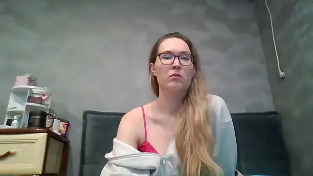 Jugira online show from 10.10.25