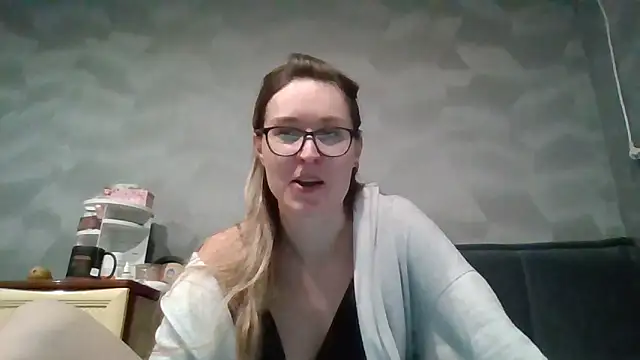 Jugira online show from 11.30.25