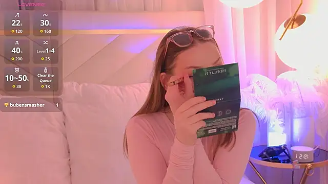 Snapshot of NancySmitts chatting on 03.15.26 NancySmitts online show from 03.15.26