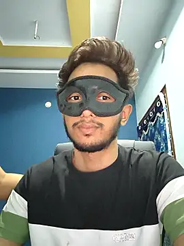 Snapshot of SassyWildCouple chatting on 09.26.25 SassyWildCouple online show from 09.26.25