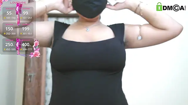 SassyWildCouple online show from 06.14.26