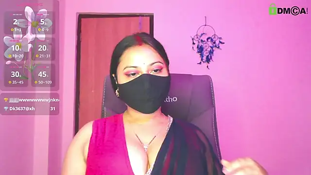 SassyWildCouple online show from 07.21.26