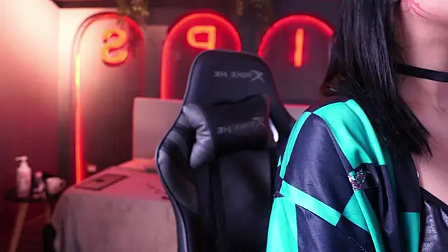 Snapshot of Roma_hells chatting on 09.17.25 Roma hells online show from 09.17.25