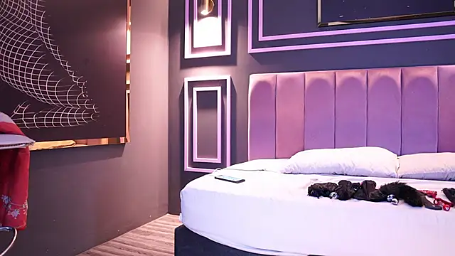 Snapshot of Roma_hells chatting on 09.27.25 Roma hells online show from 09.27.25