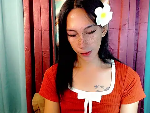 Snapshot of Wife_ur_pinay chatting on 09.27.25 Wife ur pinay online show from 09.27.25