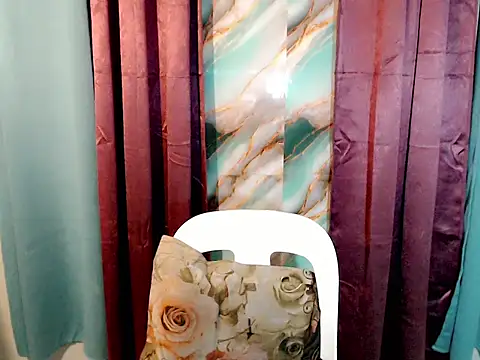 Snapshot of Wife_ur_pinay chatting on 10.05.25 Wife ur pinay online show from 10.05.25